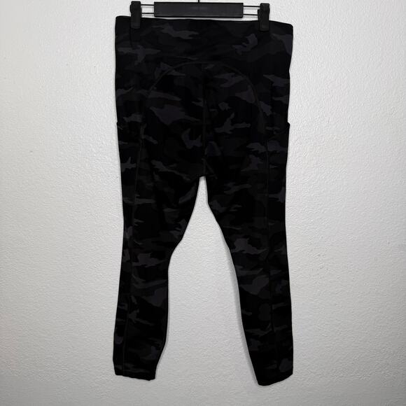 Athleta Womens Leggings Size L Black Ultimate Camo 7/8 Tight Camouflage - Picture 2 of 14